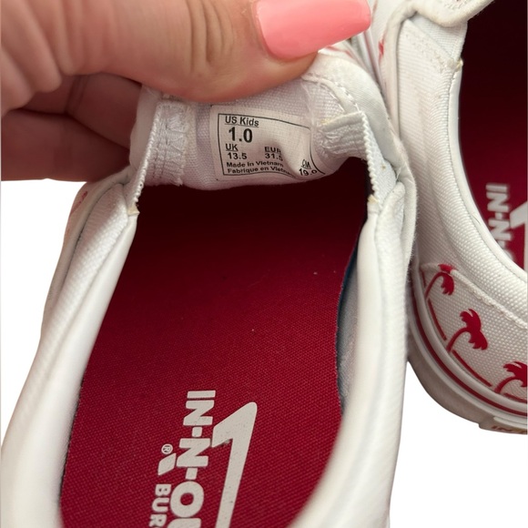 IN-N-OUT DRINK CUP SHOES Kids Size 1 - Picture 8 of 8